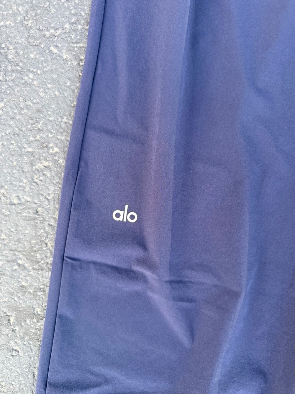 Alo Women Navy Wide-Leg Performance Pants - Picture 3 of 4